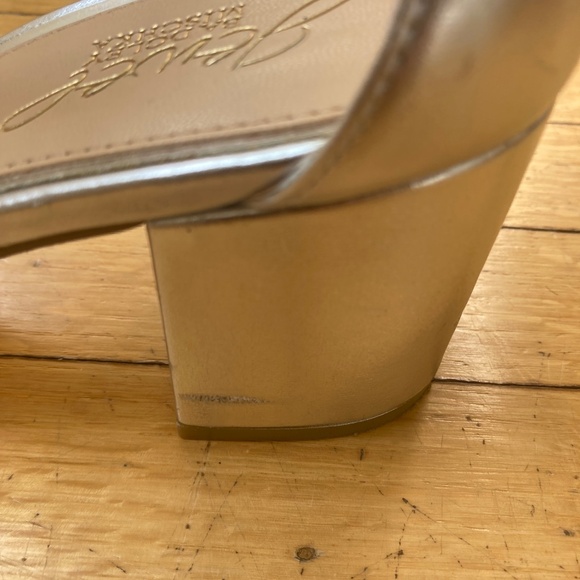 Jewel Badgley Mischka Siver Sandals - Picture 7 of 9